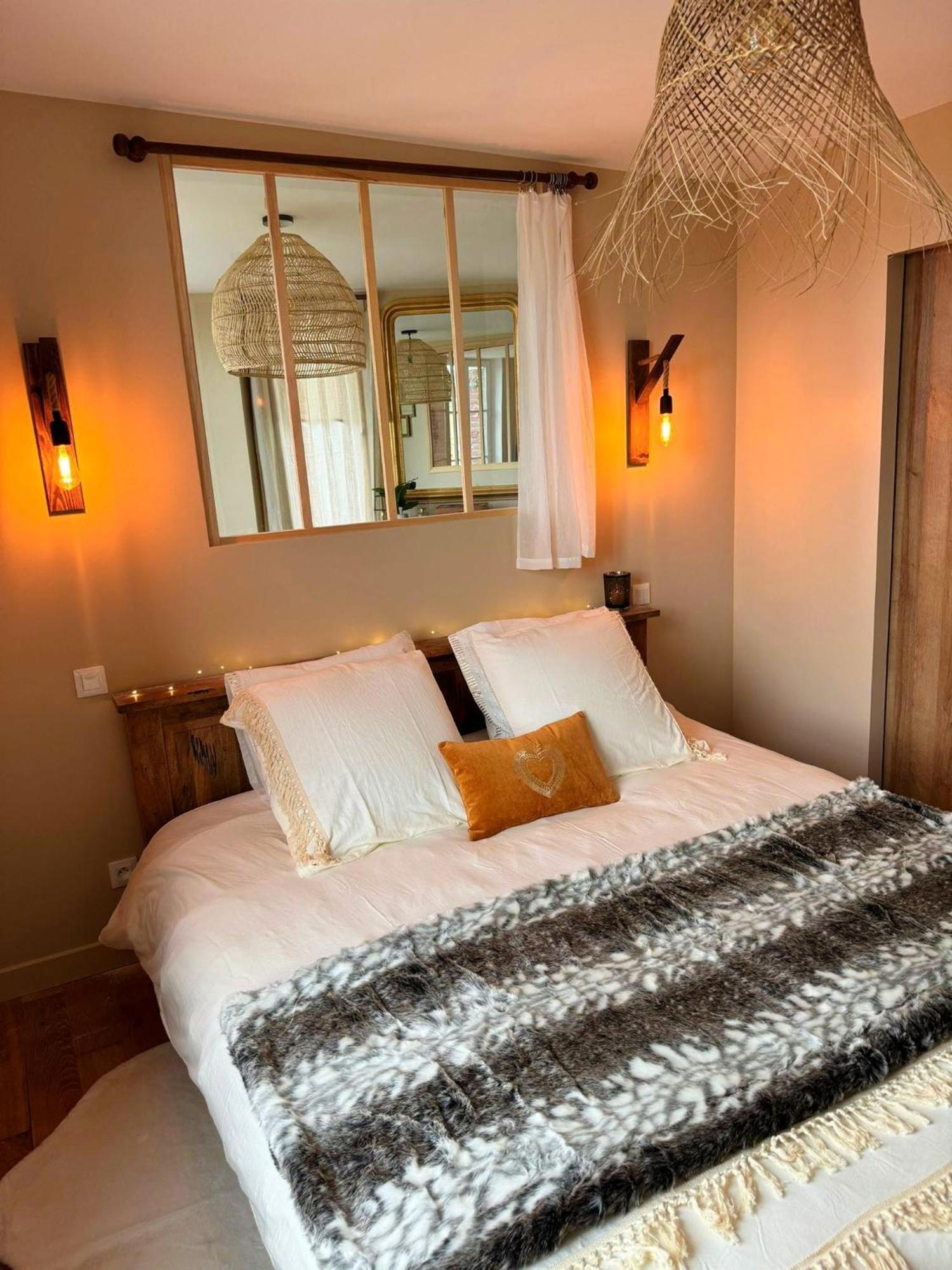 Duplex Safari Jusqu'A 4 Personnes, Spa, Cinema Et Lit Sous Les Arbres, Day Use, 10 Min Centre Amiens Exterior foto